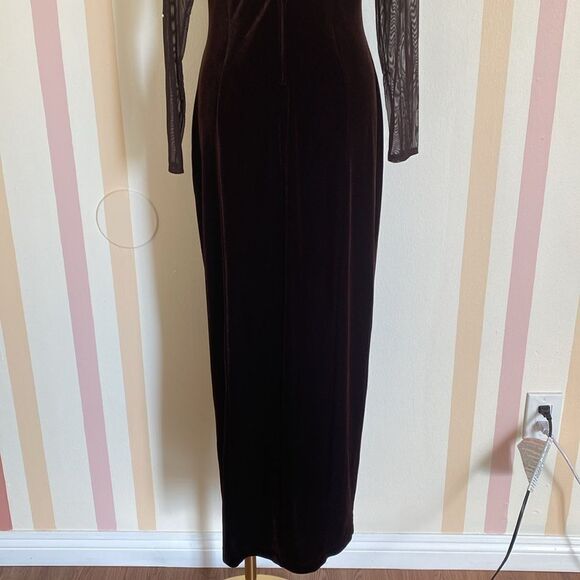 Vintage Tadashi Chocolate Brown Velvet Embellished Gown Size Medium - Picture 9 of 15